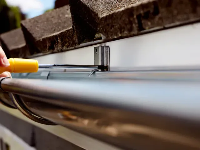 What to Expect During Gutter Installation